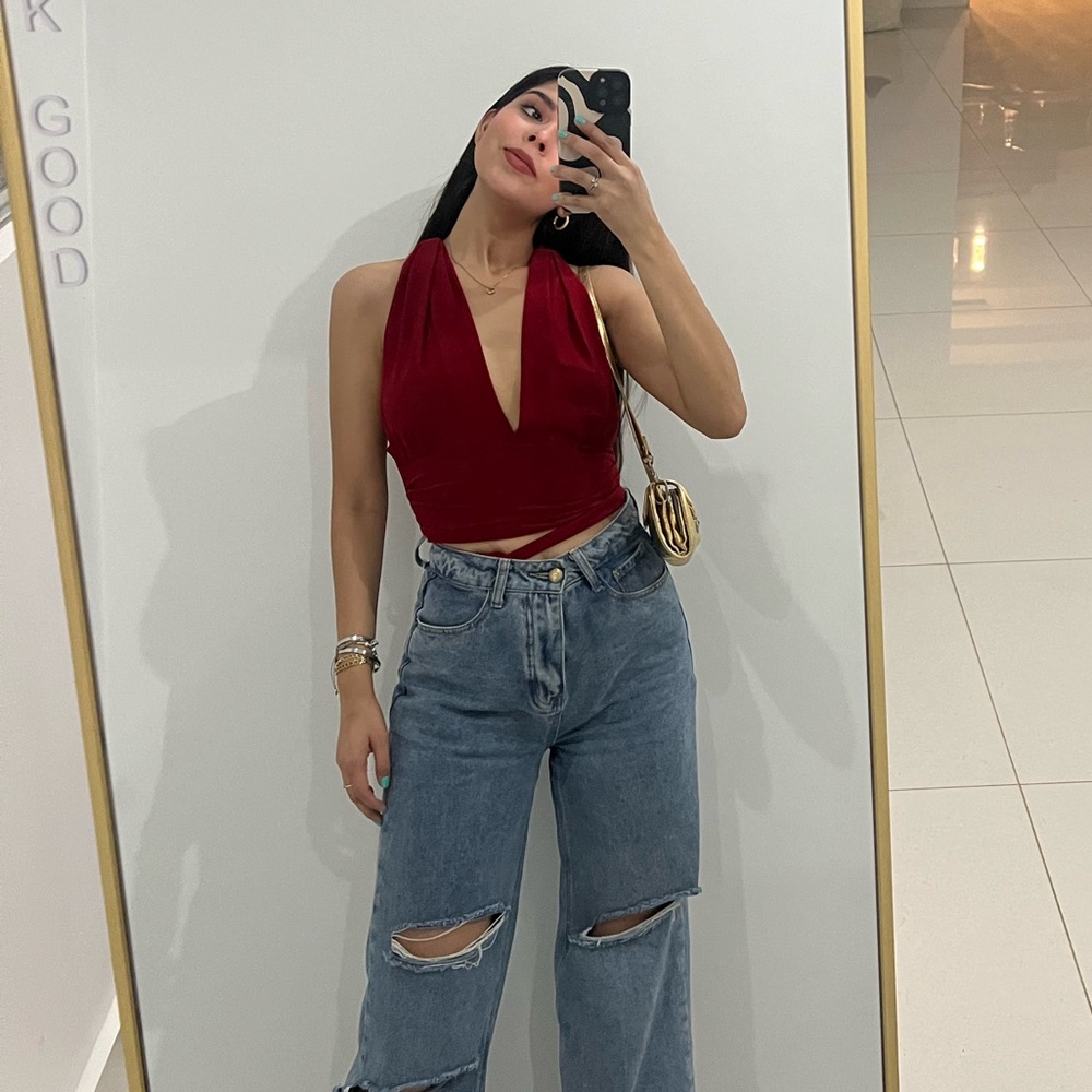 Meet your Posher, Reyna